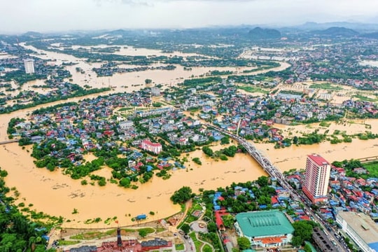 Chính phủ hỗ trợ thuế và tiền thuê đất cho doanh nghiệp chịu ảnh hưởng bão lũ Chính phủ hỗ trợ thuế và tiền thuê đất cho doanh nghiệp chịu ảnh hưởng bão lũ