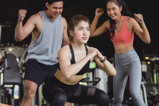 Giữ chân khỏe để giữ phong độ: Bí quyết chống lão hoá ít người để ý Giữ chân khỏe để giữ phong độ: Bí quyết chống lão hoá ít người để ý