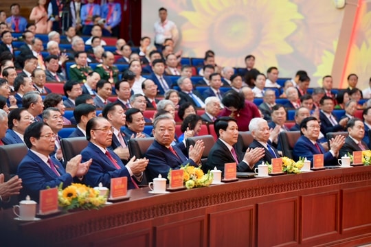 Sáng nay, Đại hội đại biểu Đảng bộ TP.HCM lần thứ I, nhiệm kỳ 2025 - 2030 họp phiên bế mạc