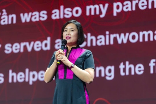 Công ty CP Hương liệu Việt Hương: “Hành trình ba thập kỷ - không phải chỉ là con số” Công ty CP Hương liệu Việt Hương: “Hành trình ba thập kỷ - không phải chỉ là con số”