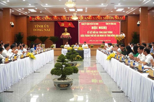 TP.HCM và Đồng Nai tổ chức hội nghị về kết nối hạ tầng giao thông TP.HCM và Đồng Nai tổ chức hội nghị về kết nối hạ tầng giao thông