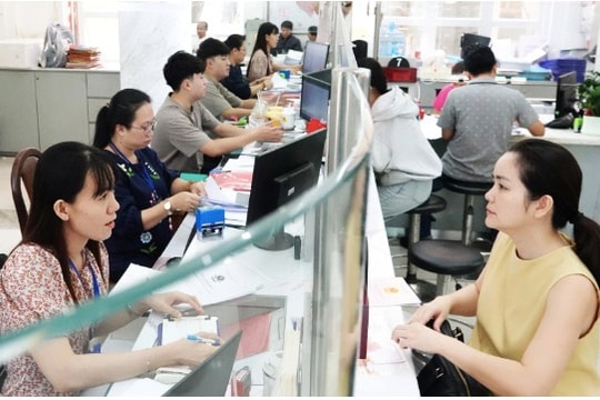 Thủ tướng yêu cầu đẩy mạnh cắt giảm thủ tục hành chính dựa trên dữ liệu số Thủ tướng yêu cầu đẩy mạnh cắt giảm thủ tục hành chính dựa trên dữ liệu số