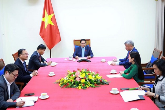 Thủ tướng Chính phủ Phạm Minh Chính điện đàm với Thủ tướng Thái Lan Anutin Charnvirakul Thủ tướng Chính phủ Phạm Minh Chính điện đàm với Thủ tướng Thái Lan Anutin Charnvirakul