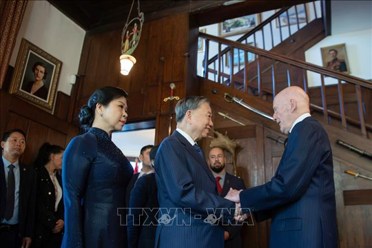 Tổng Bí thư Tô Lâm thăm nơi Chủ tịch Hồ Chí Minh từng ở tại Bulgaria Tổng Bí thư Tô Lâm thăm nơi Chủ tịch Hồ Chí Minh từng ở tại Bulgaria
