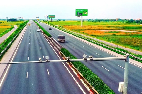 Hơn 22.000 tỷ đồng đề xuất mở rộng cao tốc Pháp Vân - Cầu Giẽ lên 10 - 12 làn xe Hơn 22.000 tỷ đồng đề xuất mở rộng cao tốc Pháp Vân - Cầu Giẽ lên 10 - 12 làn xe