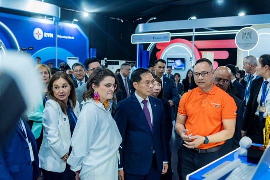 Công - tư đồng kiến tạo dựng lá chắn số bảo vệ chủ quyền quốc gia trên không gian mạng Công - tư đồng kiến tạo dựng lá chắn số bảo vệ chủ quyền quốc gia trên không gian mạng