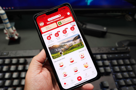 Giảm thủ tục chứng thực nhờ tích hợp dữ liệu trên VNeID Giảm thủ tục chứng thực nhờ tích hợp dữ liệu trên VNeID