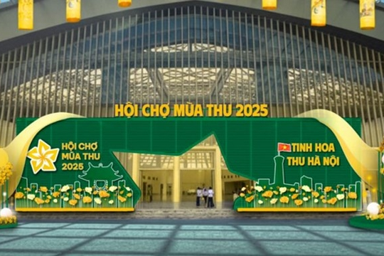 Hơn 211 triệu đồng đã được quyên góp ủng hộ đồng bào vùng lũ tại Hội chợ Mùa Thu 2025 Hơn 211 triệu đồng đã được quyên góp ủng hộ đồng bào vùng lũ tại Hội chợ Mùa Thu 2025