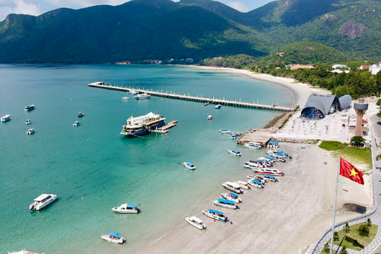 TP.HCM triển khai hơn 70 dự án phát triển hạ tầng cho Côn Đảo