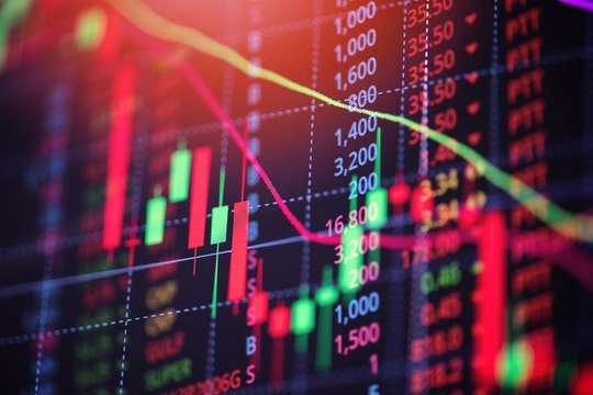 Sắc đỏ bao trùm thị trường, VN-Index điều chỉnh sau hai phiên tăng liên tiếp Sắc đỏ bao trùm thị trường, VN-Index điều chỉnh sau hai phiên tăng liên tiếp