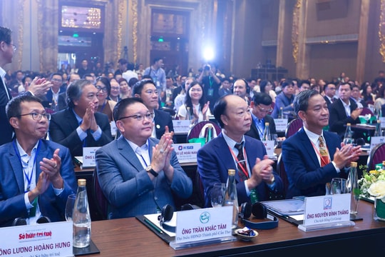 Các khu chế xuất và khu công nghiệp tại TP.HCM đặt mục tiêu thu hút khoảng 21 tỷ USD vốn đầu tư Các khu chế xuất và khu công nghiệp tại TP.HCM đặt mục tiêu thu hút khoảng 21 tỷ USD vốn đầu tư