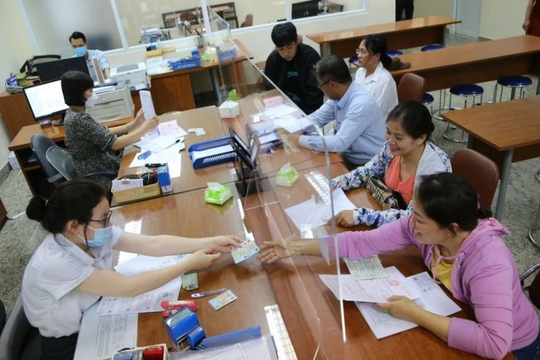 Bộ Nội vụ đề xuất quản lý cán bộ, công chức bằng hồ sơ điện tử gắn mã định danh