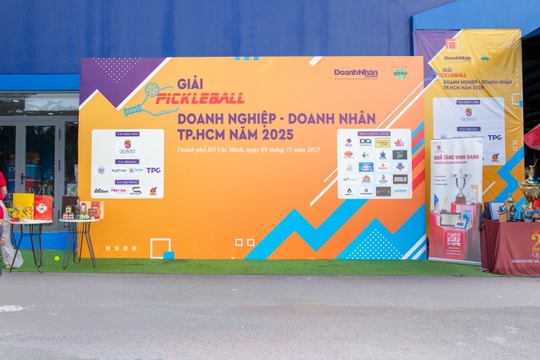 Không khí sôi động trước giờ khai mạc Giải Pickleball Doanh nghiệp - Doanh nhân TP.HCM 2025
