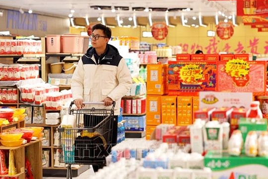 Giá tiêu dùng Trung Quốc tăng trở lại sau 4 tháng giảm liên tiếp