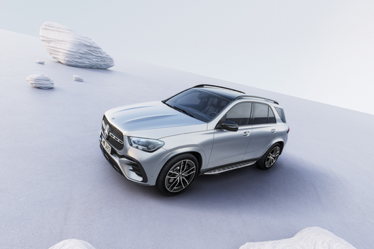 Mercedes-Benz ra mắt GLE 400 e 4MATIC - SUV plug-in hybrid đầu tiên tại Việt Nam