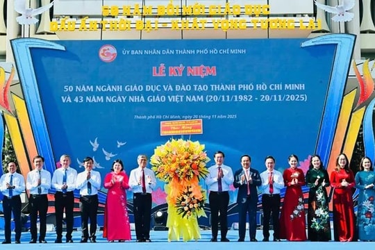 Lễ kỷ niệm 50 năm ngành Giáo dục và Đào tạo TP.HCM: Tôn vinh sứ mệnh “trồng người”