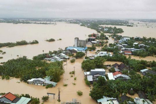 Bộ Tài chính tăng tốc hỗ trợ khẩn cấp các địa phương khắc phục hậu quả mưa lũ