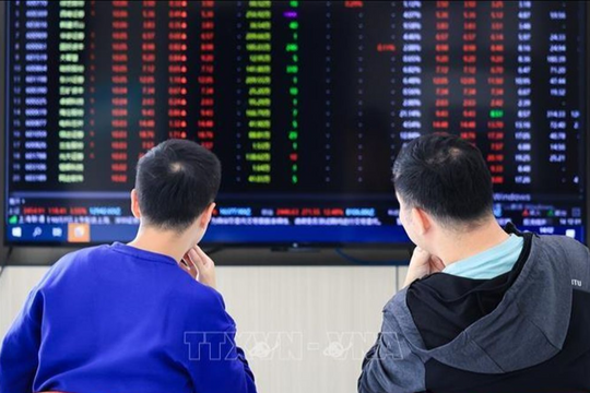 Cổ phiếu châu Á đi lên nhờ triển vọng chính sách tiền tệ Mỹ