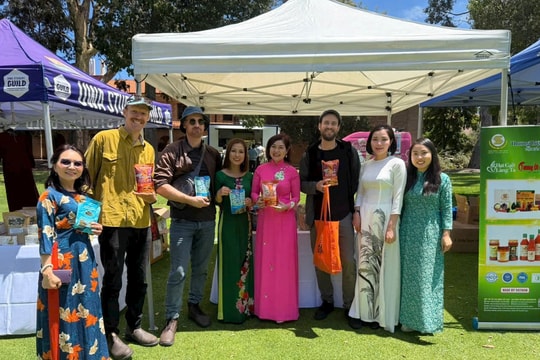 Doanh nghiệp Việt ghi dấu ấn tại “Xuân Quê Hương 2025” ở Australia