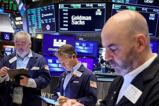 Cổ phiếu công nghệ dẫn dắt, Phố Wall tiếp tục tăng điểm