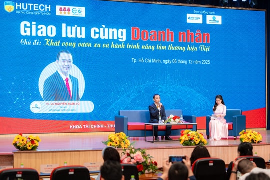 Doanh nhân truyền cảm hứng khát vọng thương hiệu Việt cho sinh viên HUTECH