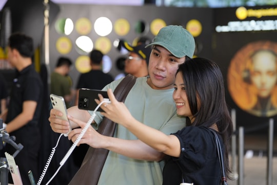 Người dùng Việt hào hứng khám phá “đại tiệc” công nghệ AI