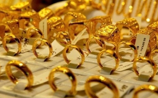 Vàng miếng SJC và vàng nhẫn đồng loạt điều chỉnh giảm trong tuần đầu tháng 12