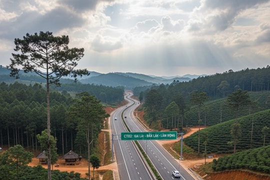 Đề xuất đầu tư tuyến cao tốc Bắc - Nam phía Tây qua Tây Nguyên gần 77.000 tỷ đồng theo hình thức PPP