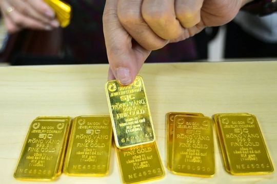 Giá vàng nhích tăng trong phiên đầu tuần