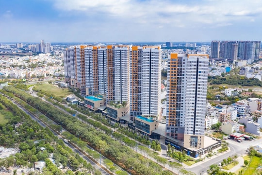 Chủ tịch UBND TP.HCM chỉ đạo tăng tốc cấp sổ hồng, tháo gỡ vướng mắc pháp lý cho chung cư