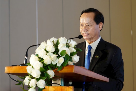 Ông Phùng Quốc Mẫn làm Chủ tịch Hội Mỹ nghệ và Chế biến gỗ TP.HCM nhiệm kỳ 2025 - 2028