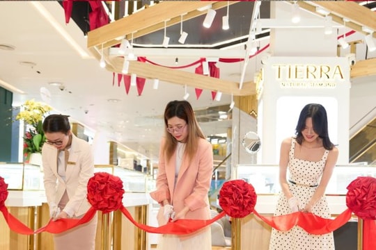 Tierra chính thức khai trương cửa hàng tại Thiso Mall Sala