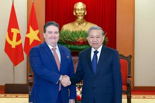 Tổng Bí thư Tô Lâm tiếp Đại sứ Mỹ Marc Knapper nhân dịp kết thúc nhiệm kỳ