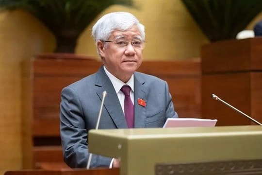 Bổ nhiệm Trợ lý Phó Chủ tịch Thường trực Quốc hội Đỗ Văn Chiến