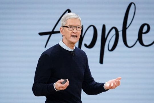 Apple công bố thu nhập của CEO Tim Cook năm 2025