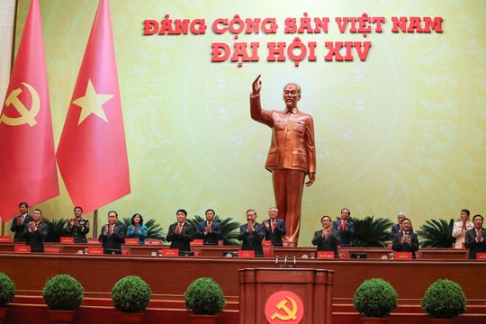 Quy trình bầu Bộ Chính trị, Tổng Bí thư và Ban Bí thư khóa mới