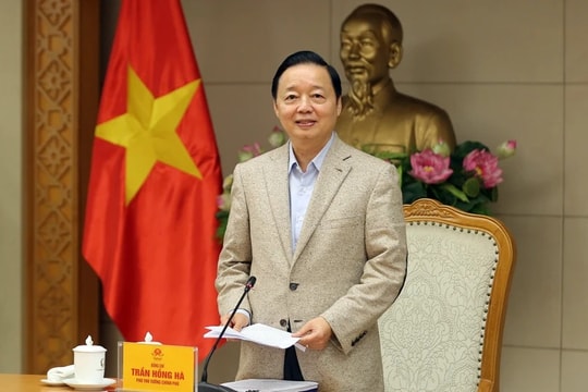 Siết quản lý xe khách giường nằm 2 tầng gắn với điều kiện hạ tầng giao thông