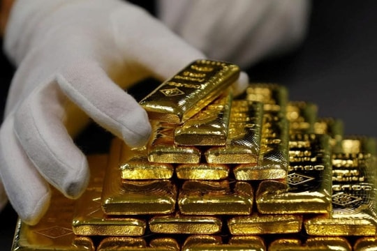 Giá vàng thế giới bứt phá, xác lập mặt bằng giá mới trên 5.500 USD/ounce