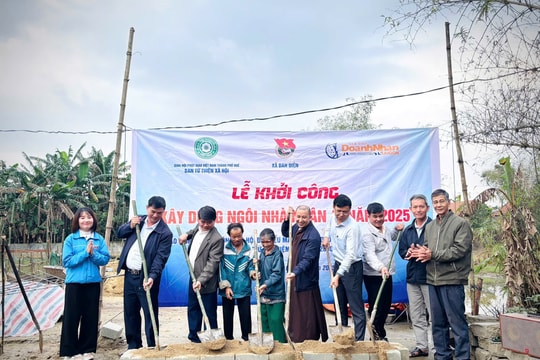 Giải Golf Doanh Nhân Sài Gòn bàn giao nhà nhân ái tại Huế từ nguồn quỹ thiện nguyện