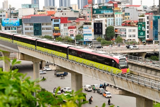 Hà Nội Metro điều chỉnh khung giờ cao điểm, áp dụng biểu đồ chạy tàu mới từ 9/2