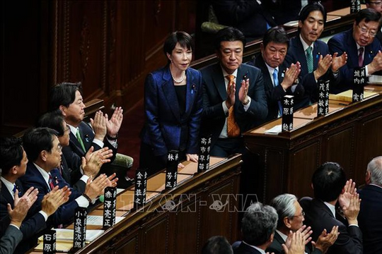 Thủ tướng Phạm Minh Chính gửi điện chúc mừng Thủ tướng Nhật Bản