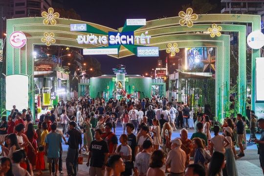 Lễ hội Đường sách Tết Bính Ngọ 2026 thu hút hơn 1 triệu lượt khách sau 8 ngày tổ chức