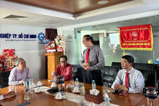 Tạp chí Doanh Nhân Sài Gòn chúc Tết, thắt chặt hợp tác với HUBA và SACA