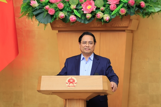 Thủ tướng yêu cầu xây dựng kịch bản điều hành kinh tế, hướng tới tăng trưởng trên 10%