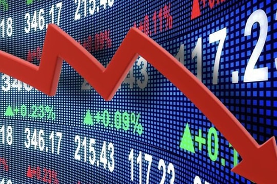 Hơn 200 cổ phiếu giảm sàn, VN-Index ghi nhận phiên lao dốc lịch sử