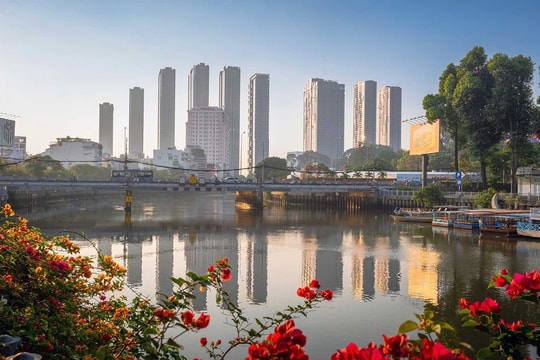 TP.HCM - Ngành nào dẫn dắt tăng trưởng?: Ba trụ cột thúc đẩy (Bài 2)