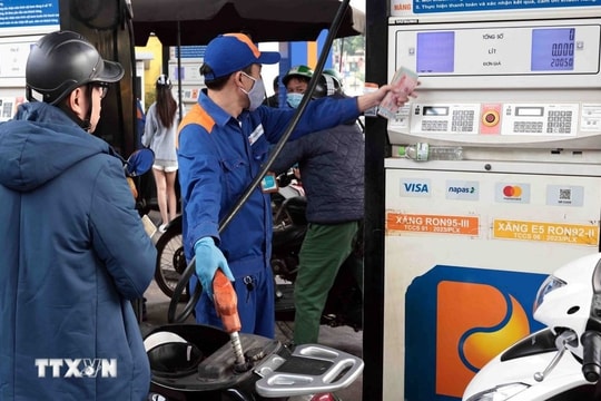 Bộ Công Thương yêu cầu doanh nghiệp xăng dầu chủ động nguồn cung, bảo đảm an ninh năng lượng