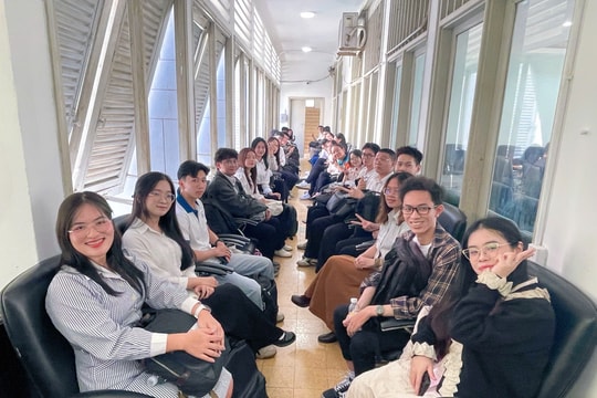 53 sinh viên bước vào bán kết Giải thưởng Lương Văn Can