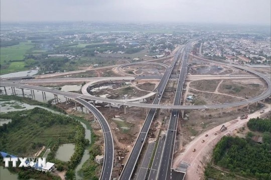 Đảm bảo điều kiện kỹ thuật lắp đặt ETC khi khai thác tạm cao tốc Biên Hòa - Vũng Tàu