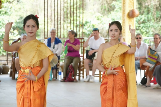 Saigontourist Group tăng cường kết nối quảng bá văn hóa, du lịch Vĩnh Long